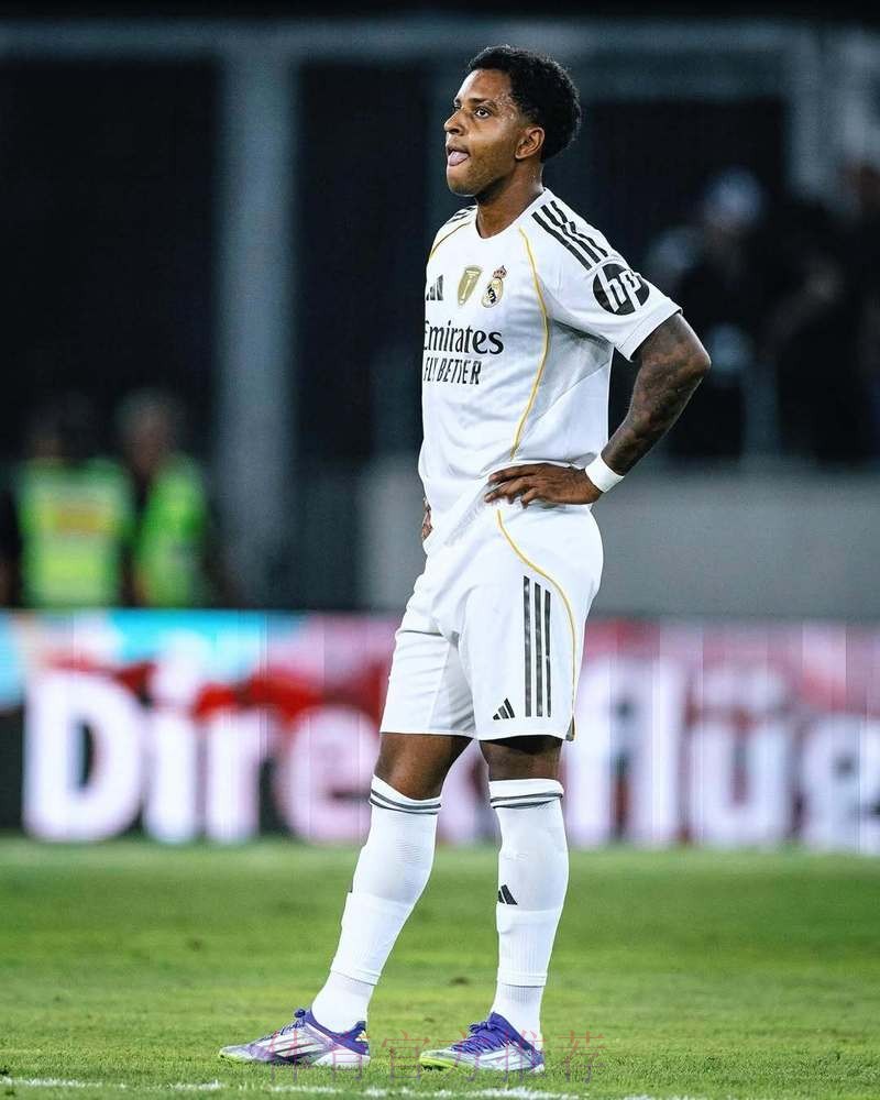 马卡:罗德里戈在皇马陷入困境 本场他甚至没热身 马卡:罗德里戈在皇马陷入困境 本场他甚至没热身